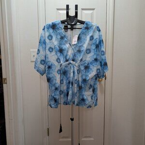 New Blue and White Tie Dye Top Blouse NWT Simple by Suzanne Betro Plus